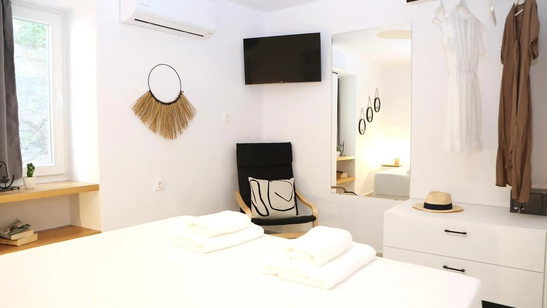 Whitelist Lux Residence In Mykonos Town Feriehus